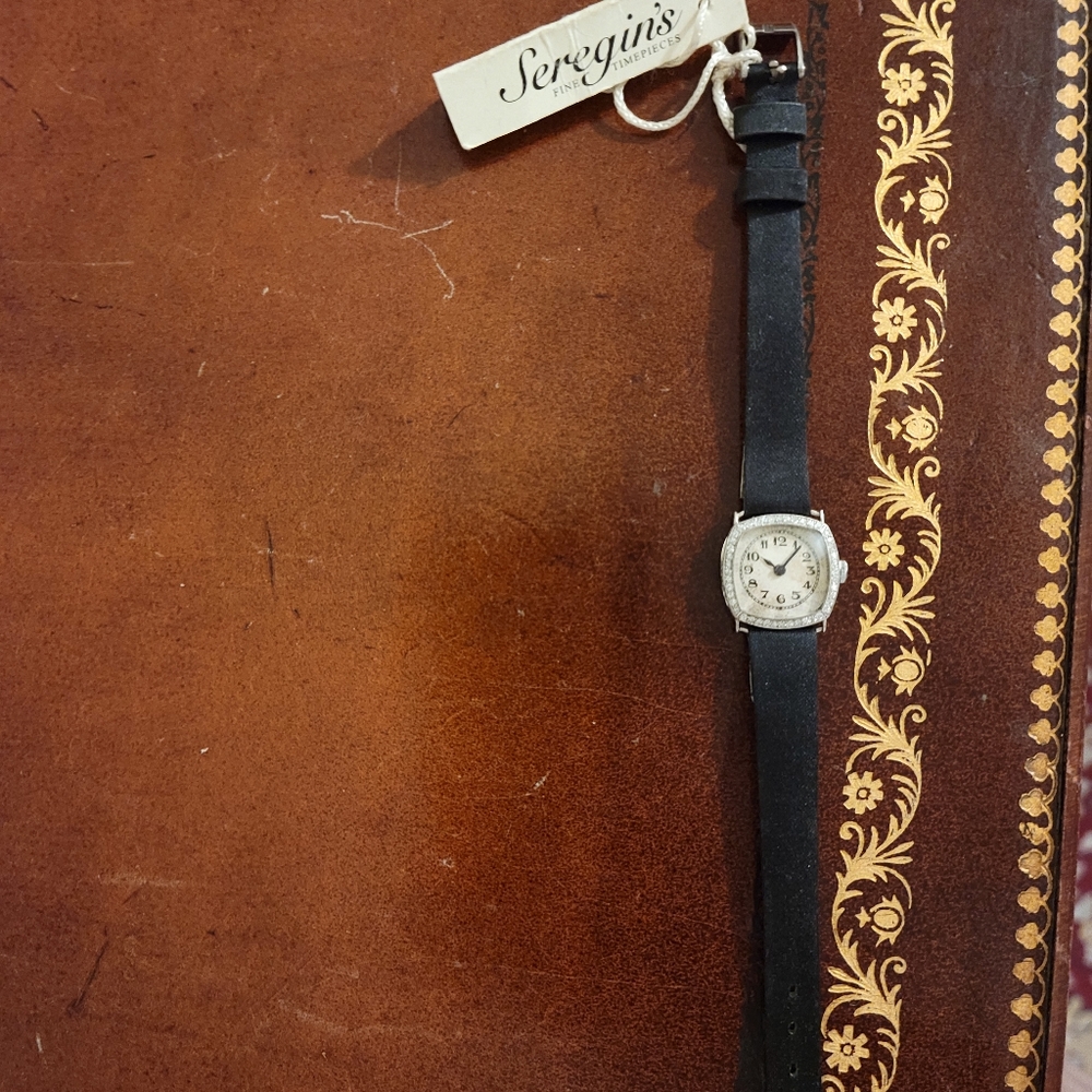 1920's Art Deco Platinum Case/ Diamond Bezel Swiss Made - Picture 6 of 6